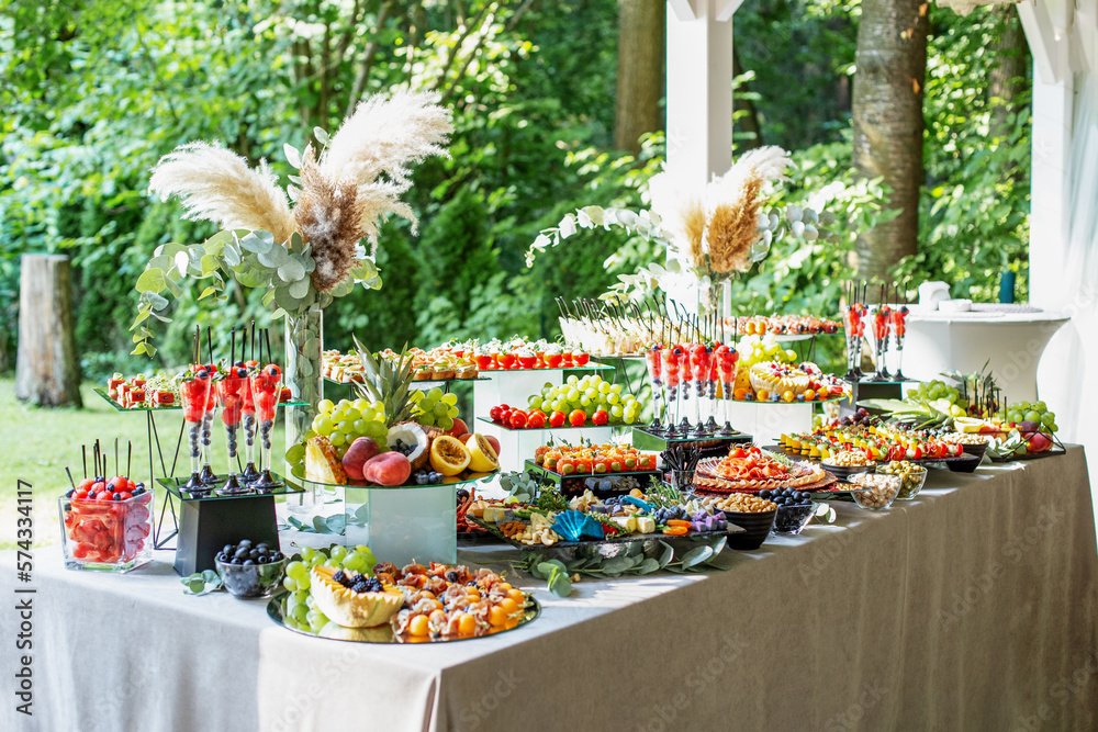 Buffet de Fruits — Sunshine Events, animation pour mariages, anniversaires et soirées d'entreprise en Île-de-France